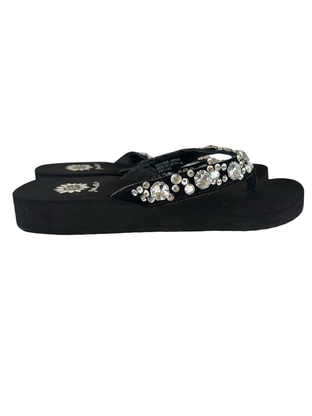 Yellow Box Women’s Black Jeweled Platform Thong Flip Flop Sandals - Picture 2 of 7